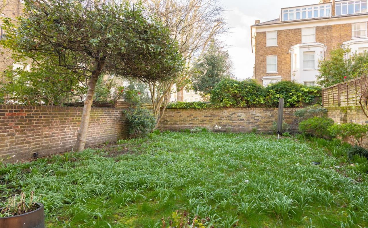 The Chelsea Arms - Bright 3Bdr With Garden & Private Parking Apartment Лондон Екстериор снимка