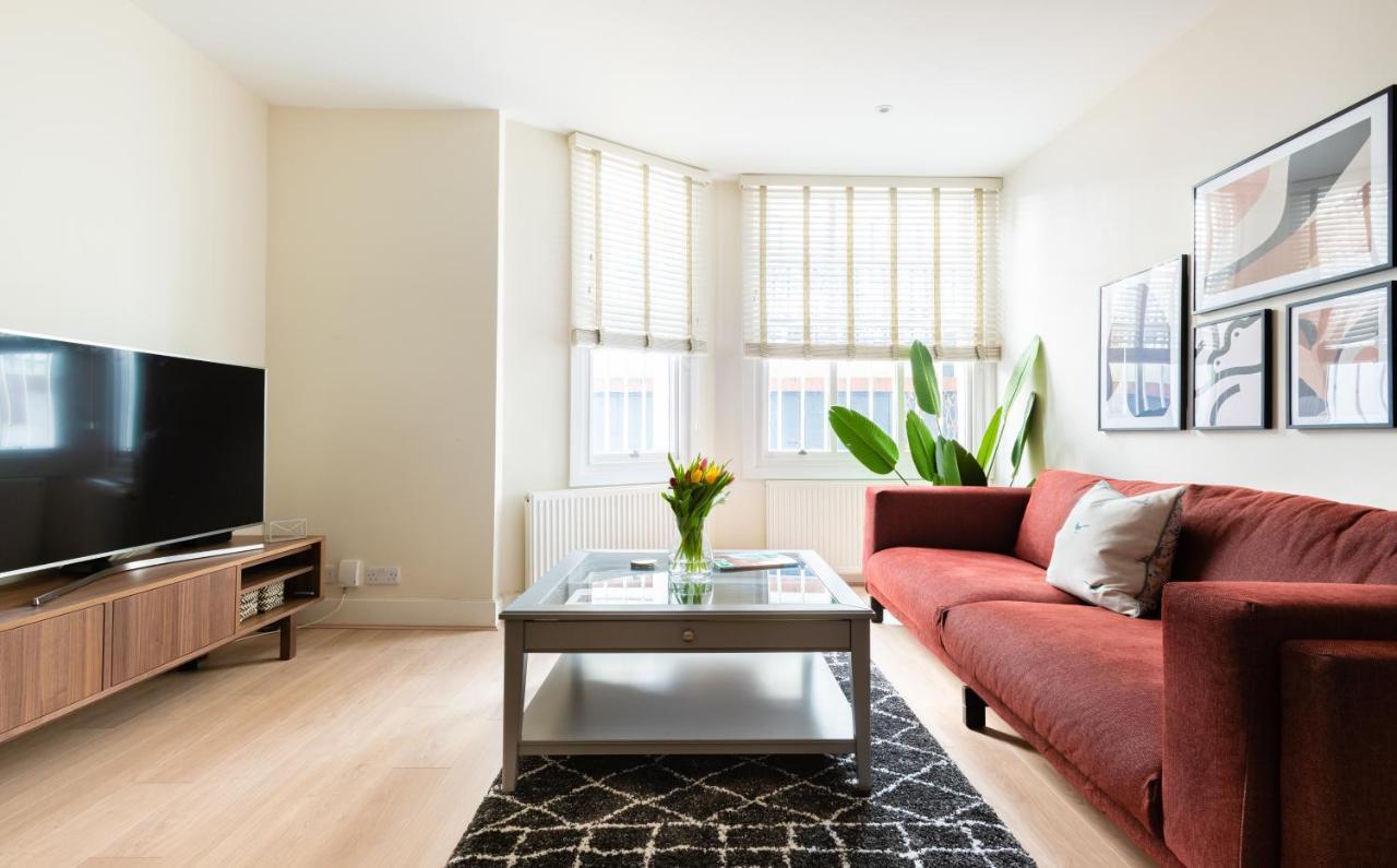 The Chelsea Arms - Bright 3Bdr With Garden & Private Parking Apartment Лондон Екстериор снимка