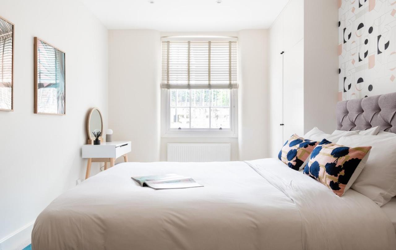 The Chelsea Arms - Bright 3Bdr With Garden & Private Parking Apartment Лондон Екстериор снимка