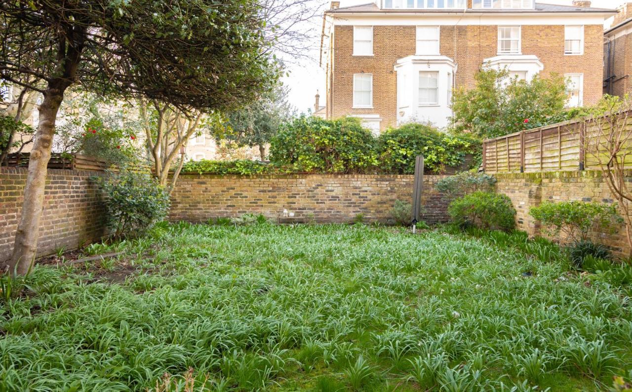 The Chelsea Arms - Bright 3Bdr With Garden & Private Parking Apartment Лондон Екстериор снимка